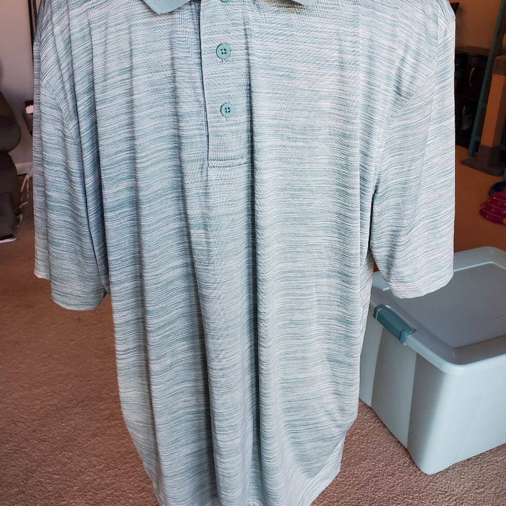 Men's textured performance polo. XL.